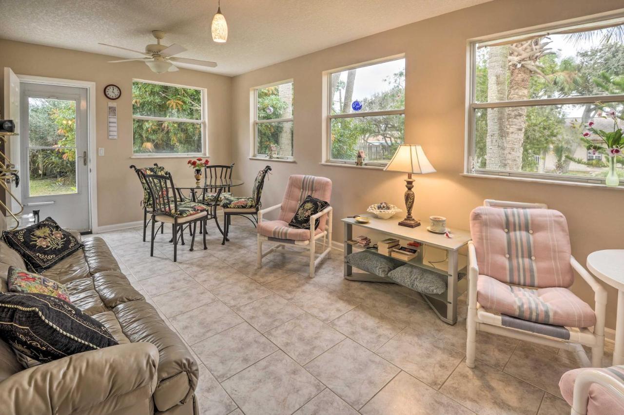 Pet-Friendly Flagler Beach Home With Yard Near Beach Exterior photo